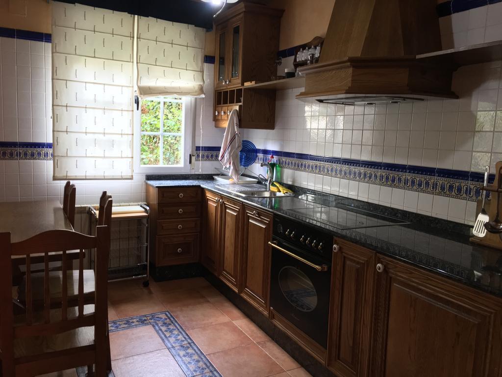 Os Arroxos Guest House Trabadelo ภายนอก รูปภาพ
